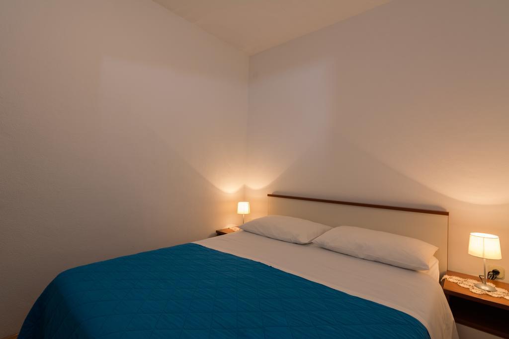 Apartments Mirko Vinišće Eksteriør billede