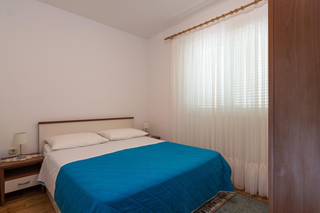 Apartments Mirko Vinišće Eksteriør billede