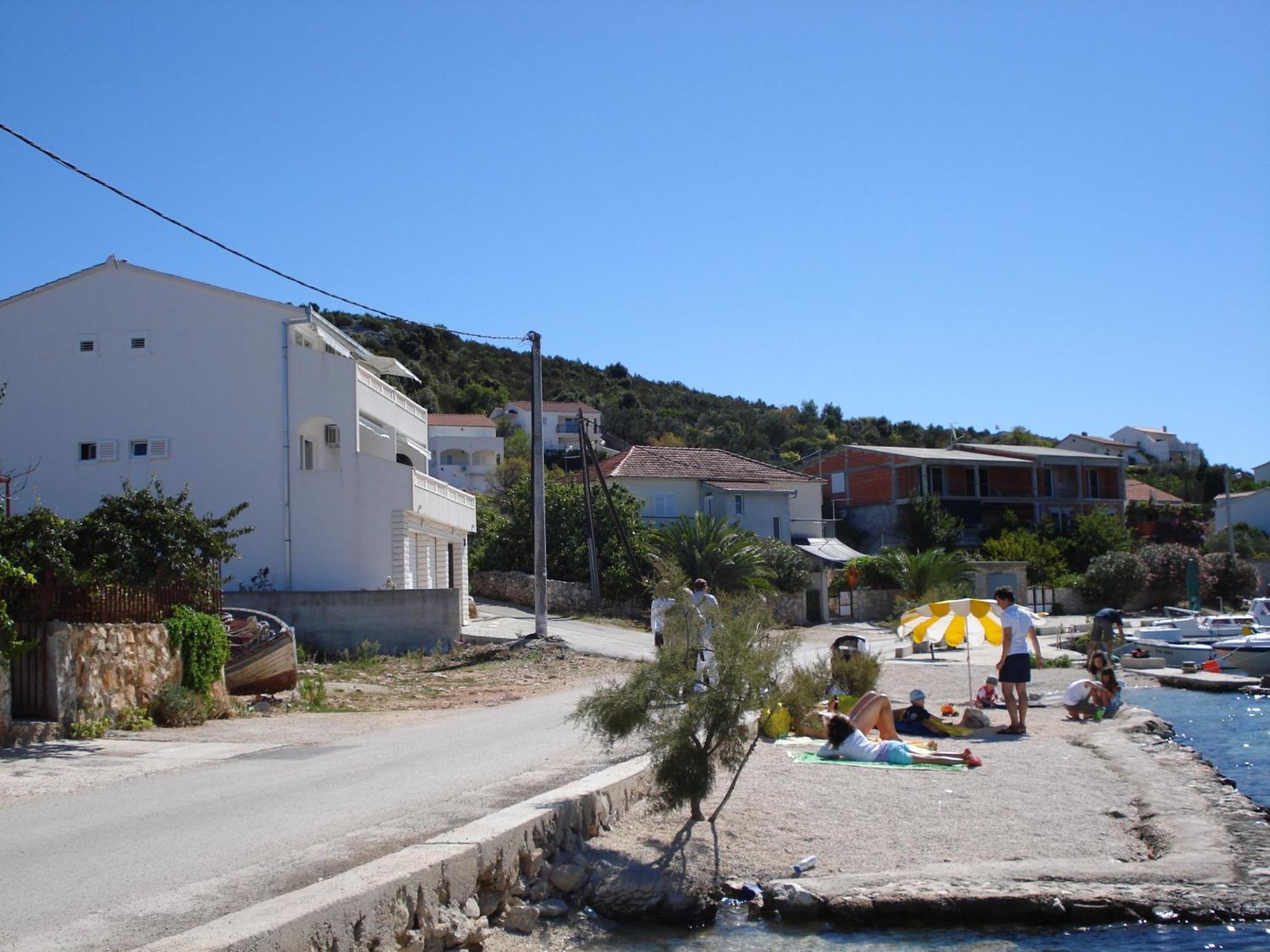 Apartments Mirko Vinišće Eksteriør billede