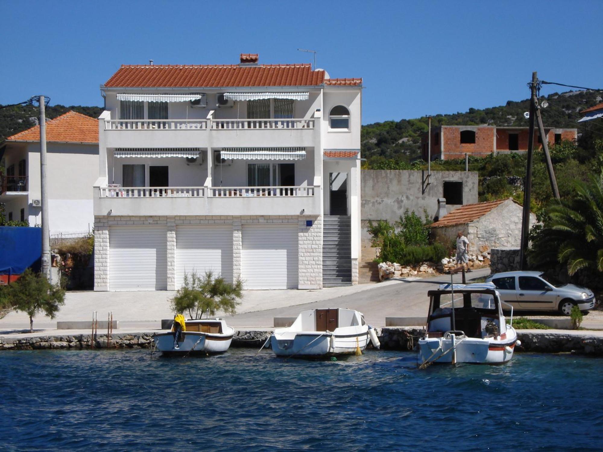 Apartments Mirko Vinišće Eksteriør billede