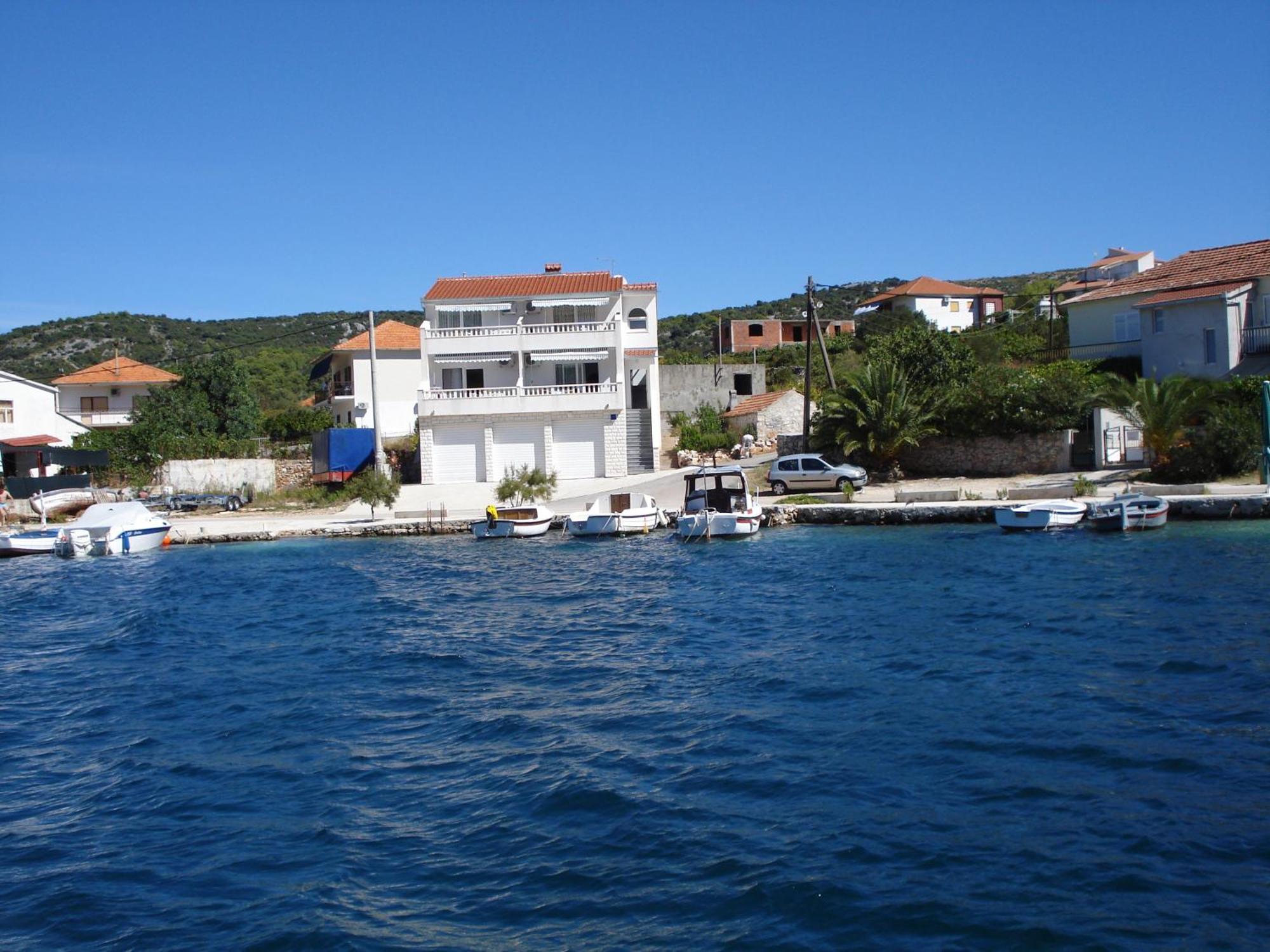 Apartments Mirko Vinišće Eksteriør billede